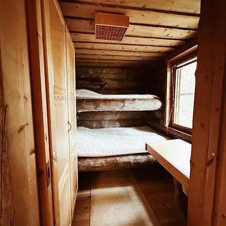 Dağ evi Luoston Lustitupa 3