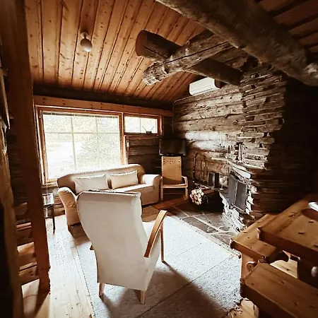 Luoston Lustitupa 3 Dağ evi *