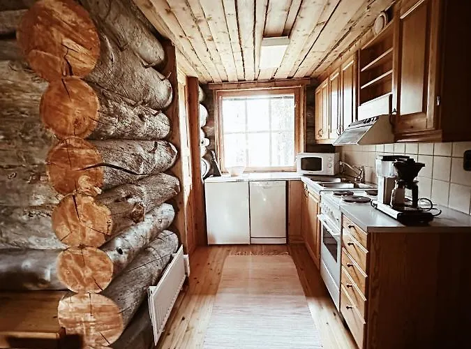 Lomamökit Luoston Lustitupa 3 *