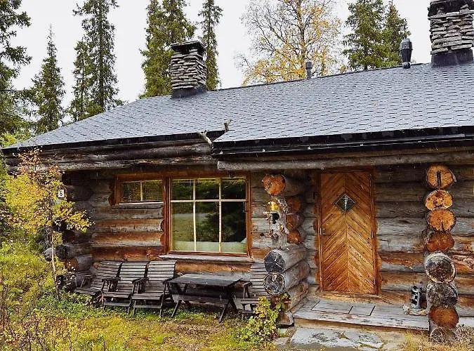 Luoston Lustitupa 3 * Luosto