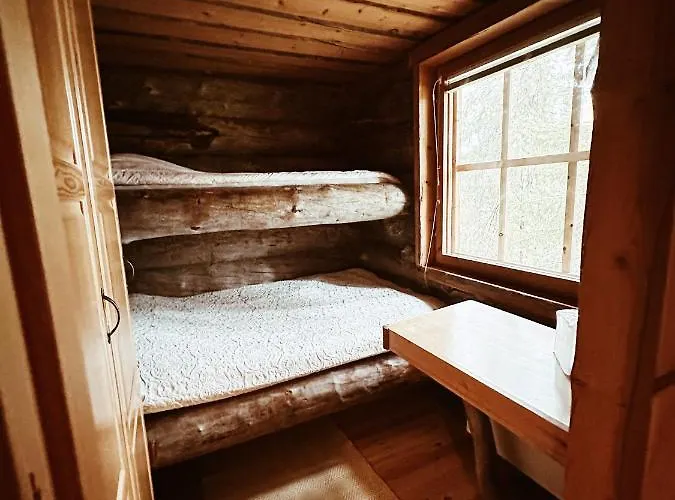 Luoston Lustitupa 3 *