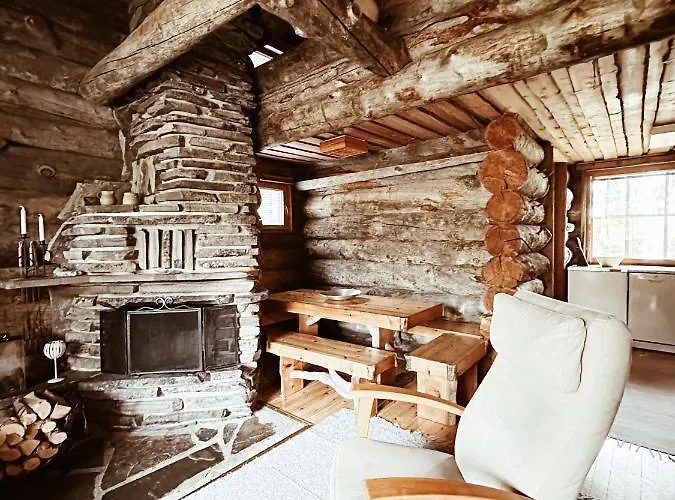 Luoston Lustitupa 3 Lomamökit